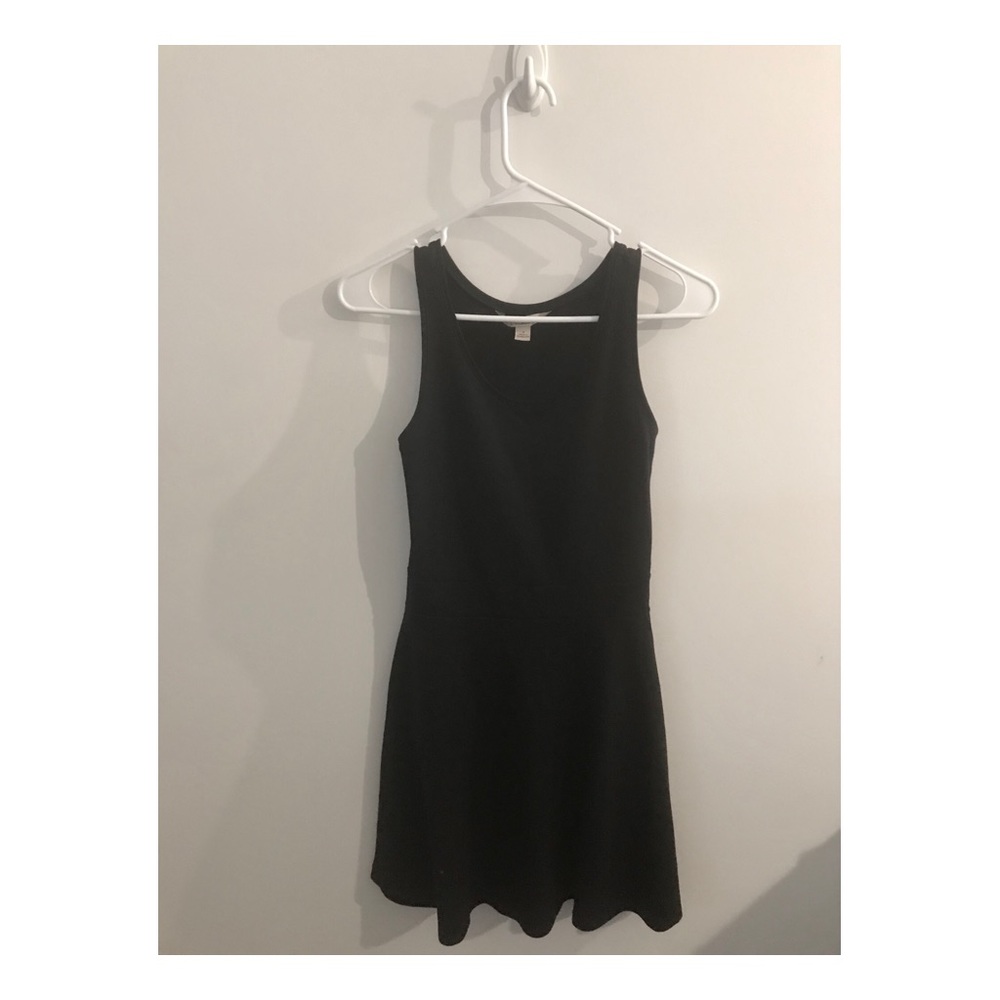 LITTLE BLACK DRESS (do I need to say more?)